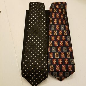 2 Men's Ties Brooks Brothers Chaps Ralph Lauren